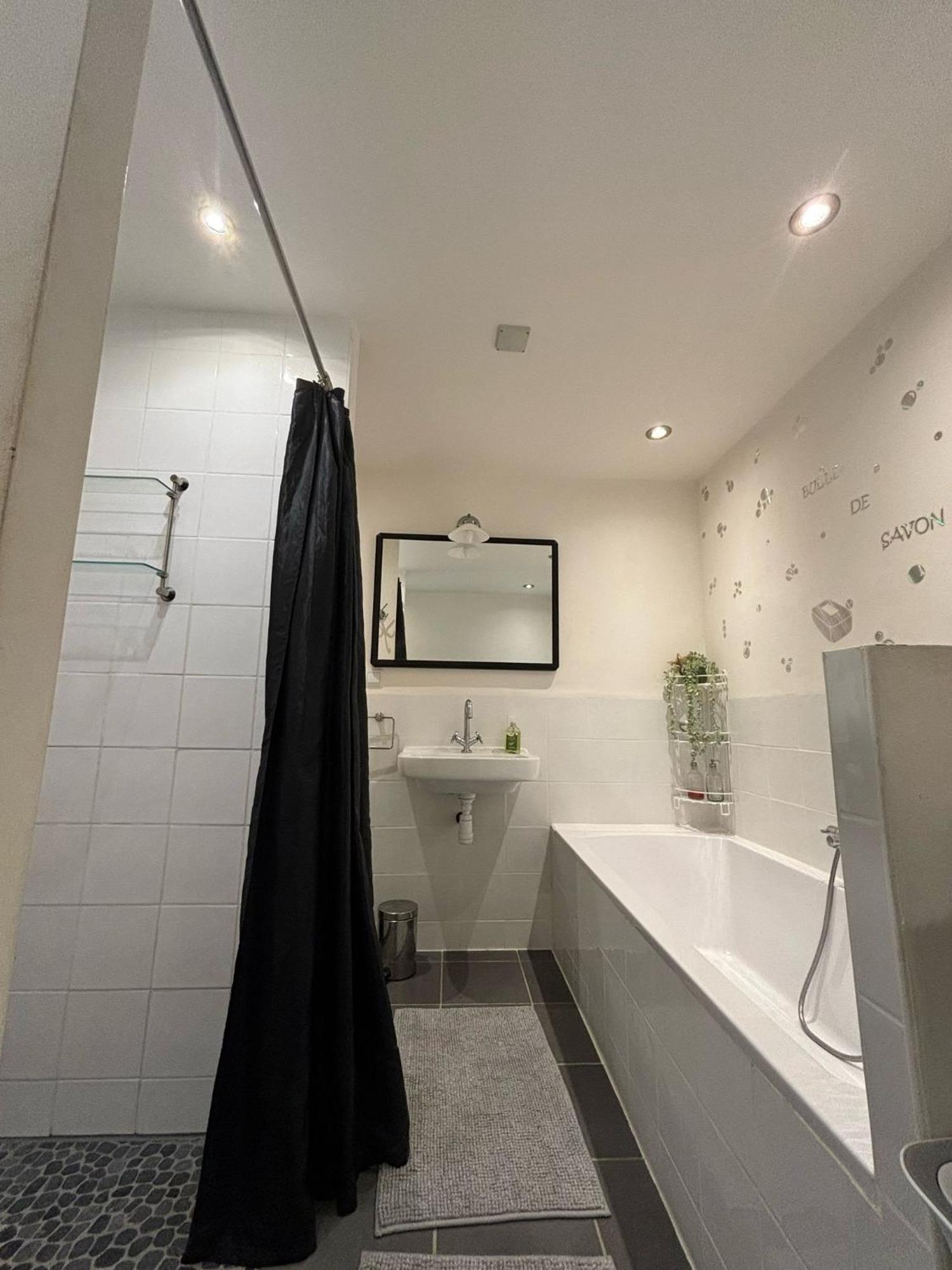 Gentilhomme Villa La Vineuse sur Fregande Exterior photo
